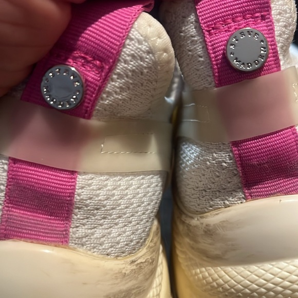 3/$15. Steve Madden sneakers 8 - Picture 8 of 8